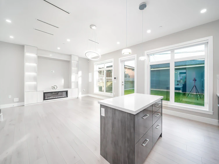 5350 Lanark Street, Vancouver, BC, V5P 2Y1 - 10