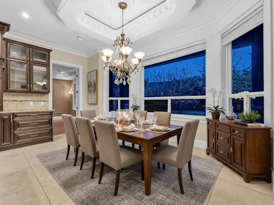 6100 Maple Road - 5