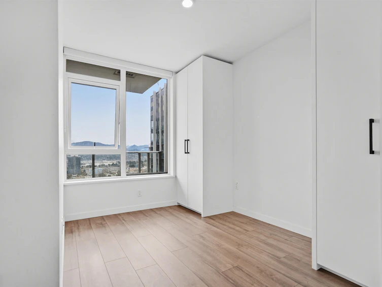 2602-10448 University Drive, Surrey, BC, V3T 0S7 - 9