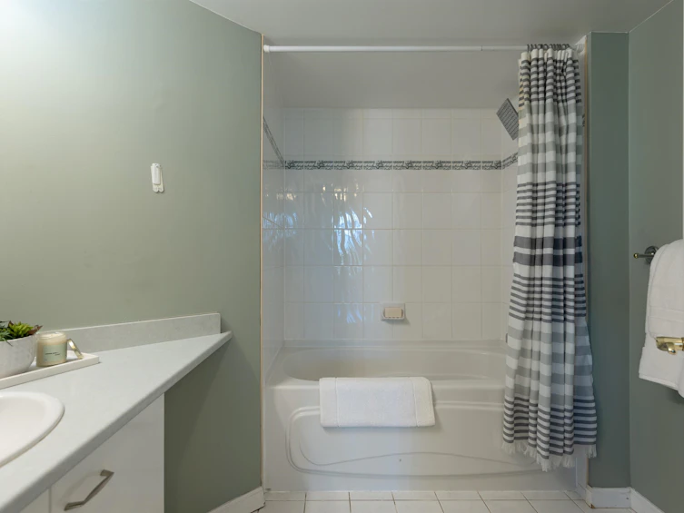 1301-4425 Halifax Street, Burnaby, BC, V5C 6P2 - 15