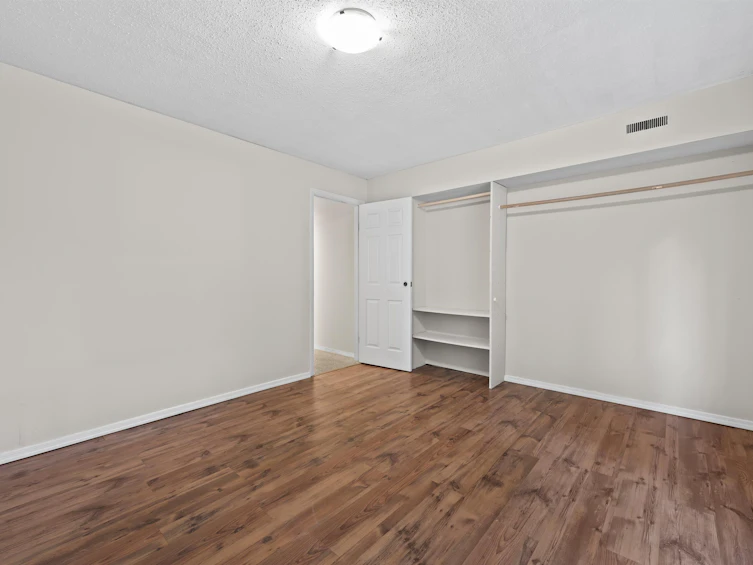 4125 Lynn Valley Road, North Vancouver, BC, V7K 2T1 - 5