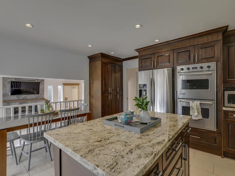 763 Weymouth Drive, North Vancouver, BC, V7K 2Z5 - 10