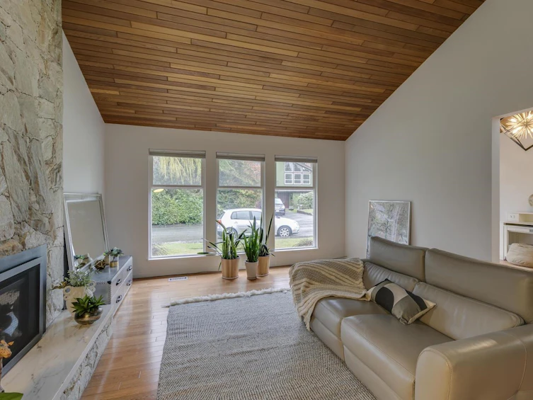 763 Weymouth Drive, North Vancouver, BC, V7K 2Z5 - 6