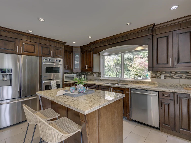 763 Weymouth Drive, North Vancouver, BC, V7K 2Z5 - 9