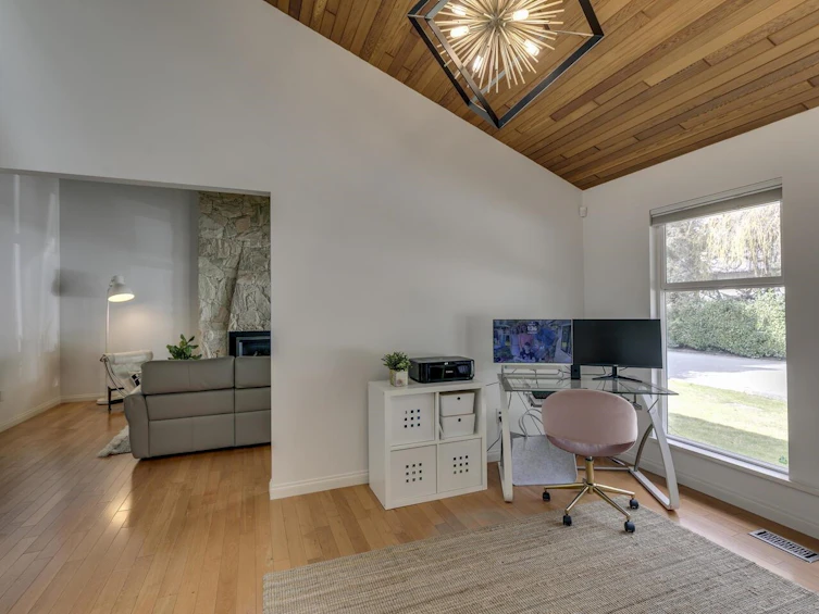 763 Weymouth Drive, North Vancouver, BC, V7K 2Z5 - 4
