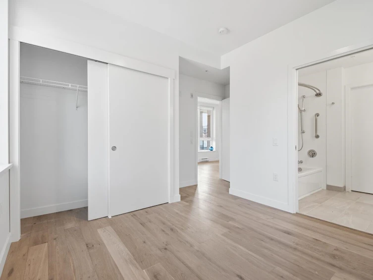 405-2137 Chesterfield Avenue, North Vancouver, BC, V7M 2P7 - 8