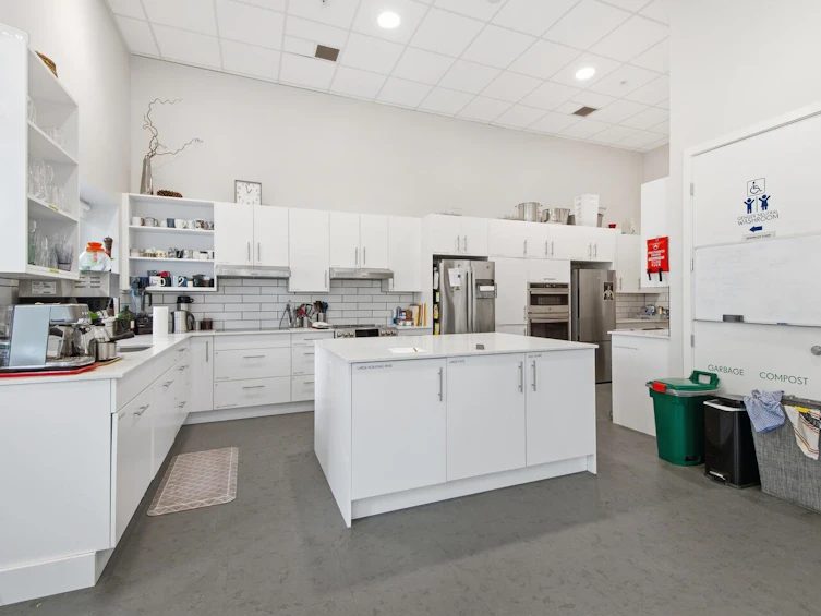 405-2137 Chesterfield Avenue, North Vancouver, BC, V7M 2P7 - 37