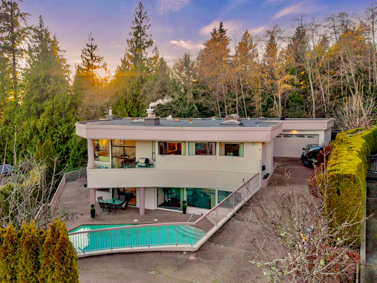 2490 Westhill Court, West Vancouver, BC, V7S 3A5 - 2