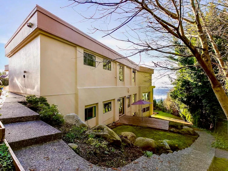 2490 Westhill Court, West Vancouver, BC, V7S 3A5 - 38