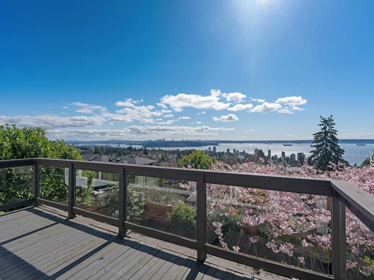 2220 Queens Avenue, West Vancouver, BC, V7V 2Y3 - 21