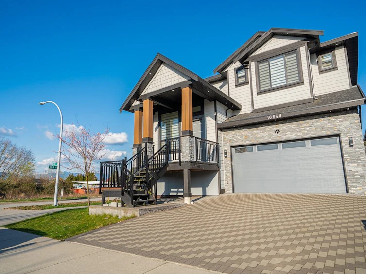 10648 124 Street, Surrey, BC, V3V 0E2 - 3