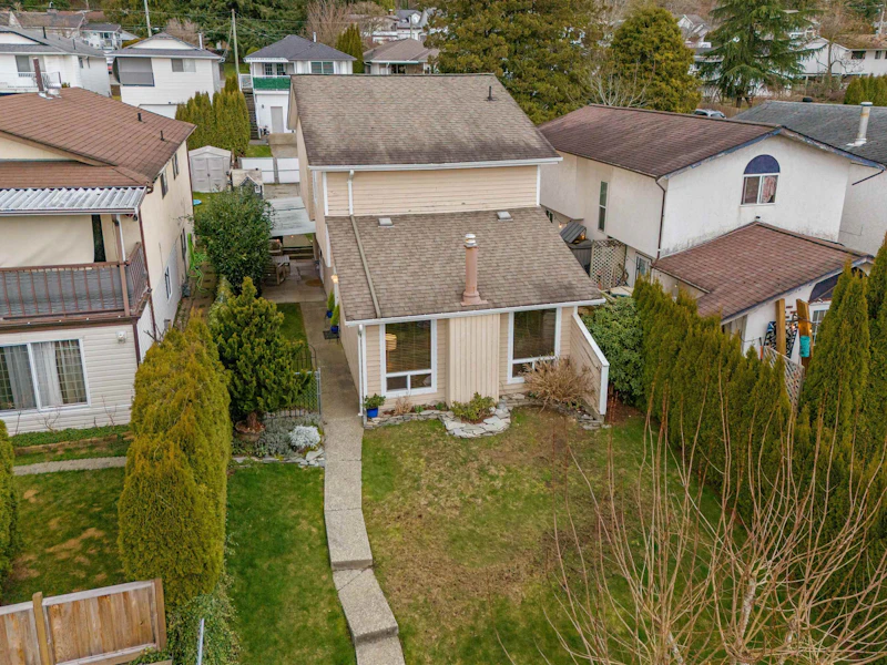 33139 Myrtle Avenue, Mission BC V2V 4R6