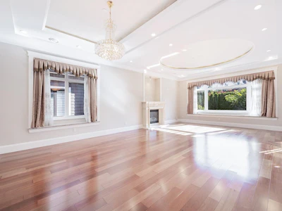 2817 Oliver Crescent - 4