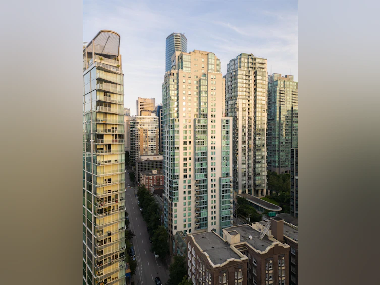 806-1238 Melville Street, Vancouver, BC, V6E 4N2 - 16