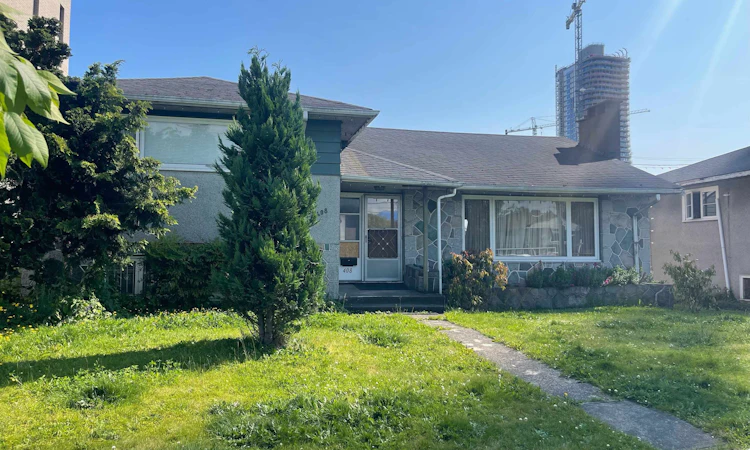 408 W 41st Avenue