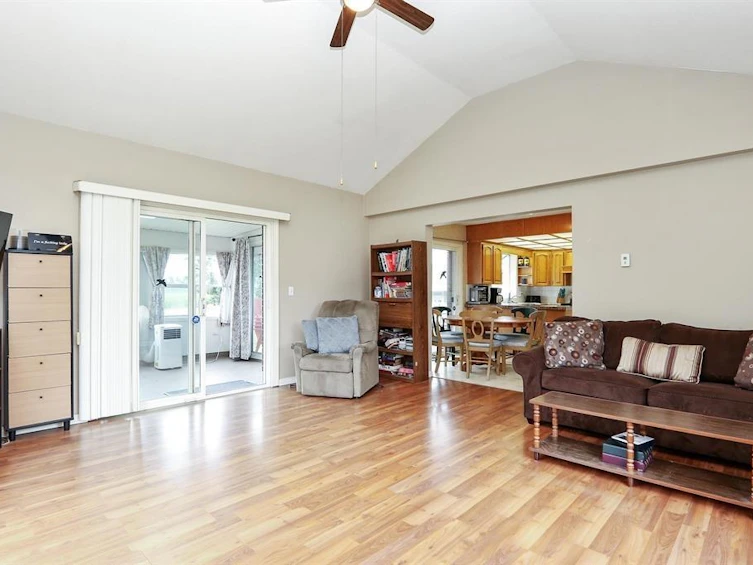 42832 Keith Wilson Road, Chilliwack, BC, V2R 4B3 - 9