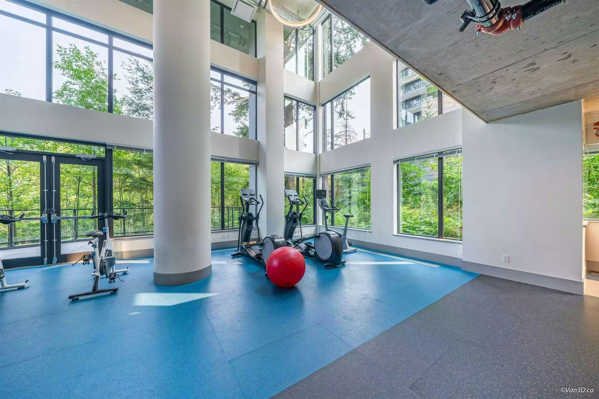401-8850 University Crescent, Burnaby, BC, V5A 4Y8 - 9