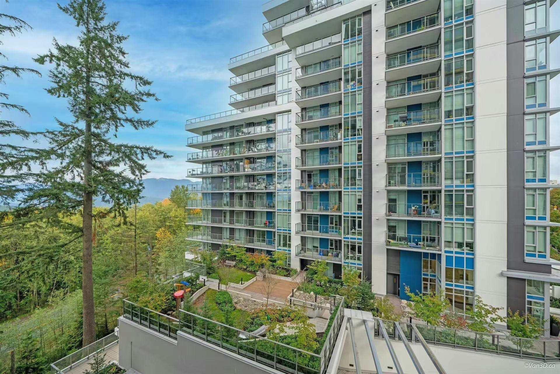 401-8850 University Crescent, Burnaby, BC, V5A 4Y8 - 8