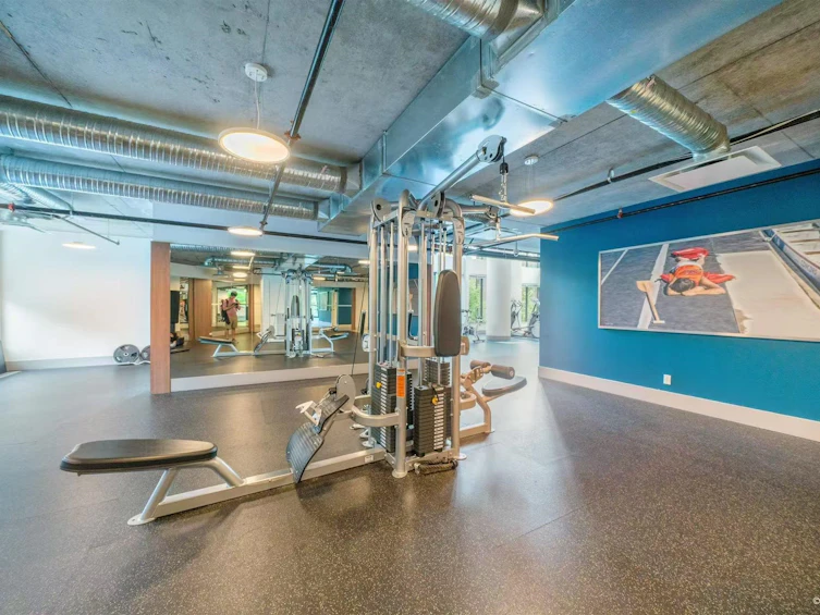 401-8850 University Crescent, Burnaby, BC, V5A 4Y8 - 10
