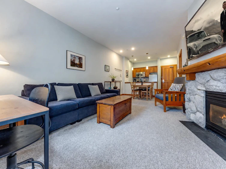 222-4660 Blackcomb Way, Whistler, BC, V0N 1B4 - 6