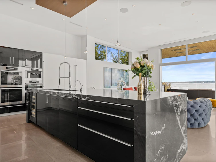 3906 Marine Drive, West Vancouver, BC, V7V 1N4 - 11