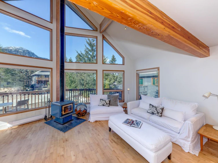 2748 Coyote Place, Whistler, BC, V8E 0A8 - 9