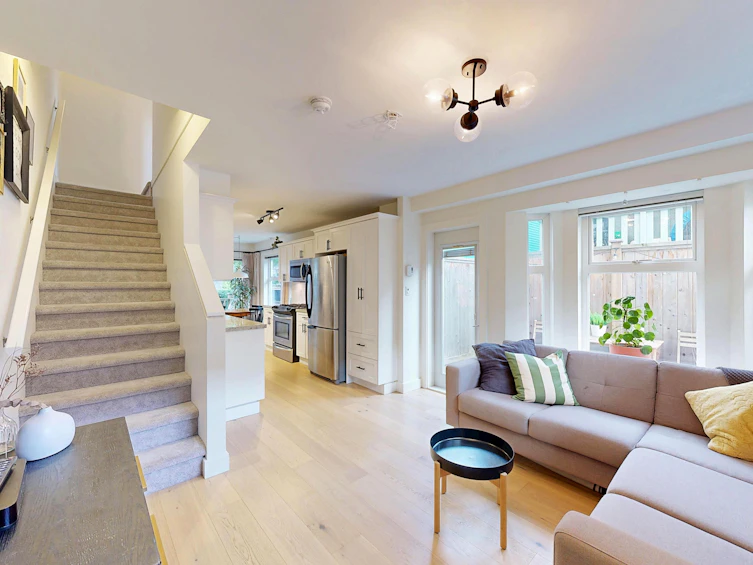 101-1672 E Pender Street, Vancouver, BC, V5L 1W3 - 6