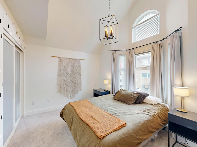 101-1672 E Pender Street, Vancouver, BC, V5L 1W3 - 17