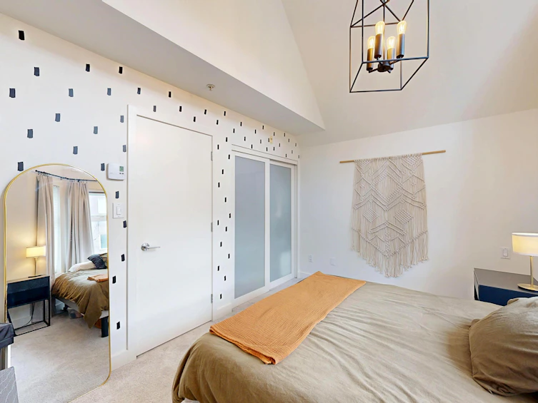 101-1672 E Pender Street, Vancouver, BC, V5L 1W3 - 10