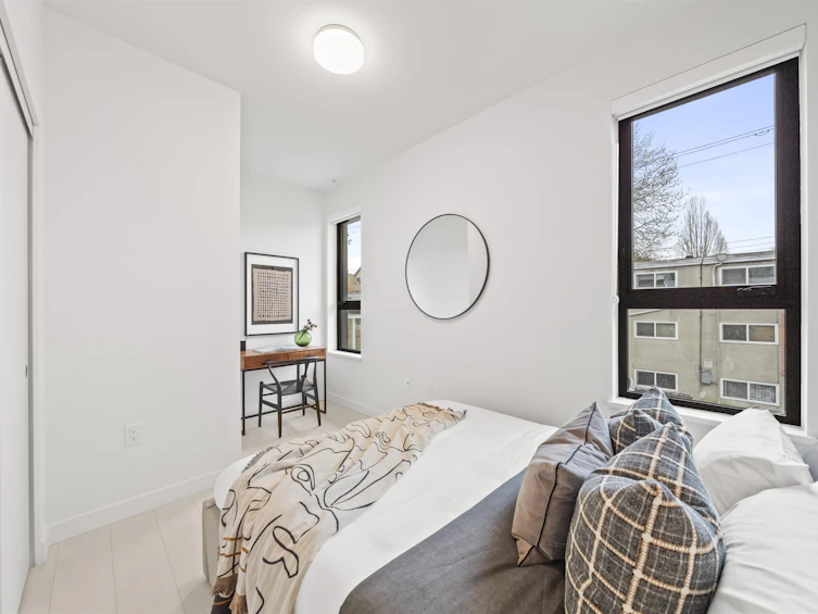 204-4928 Quebec Street, Vancouver, BC, V5W 0G6 - 9