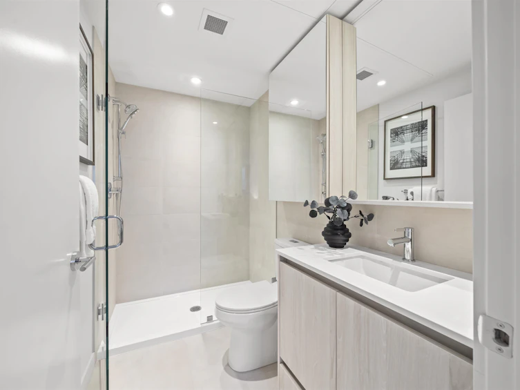 204-4928 Quebec Street, Vancouver, BC, V5W 0G6 - 14