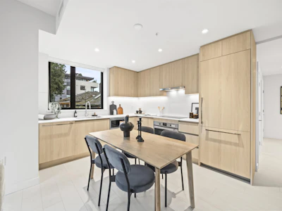 204-4928 Quebec Street - 4