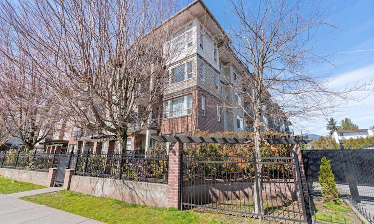 312-46289 Yale Road