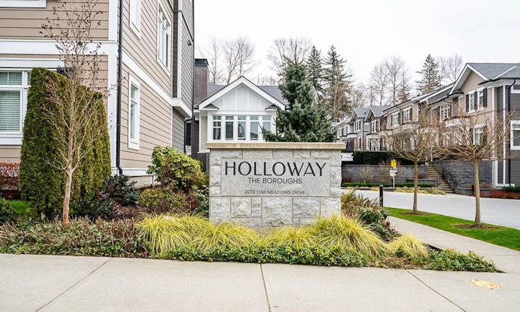 24-2070 Oak Meadows Drive