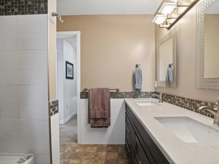 10055 Kenswood Drive, Chilliwack, BC, V2P 7N6 - 17