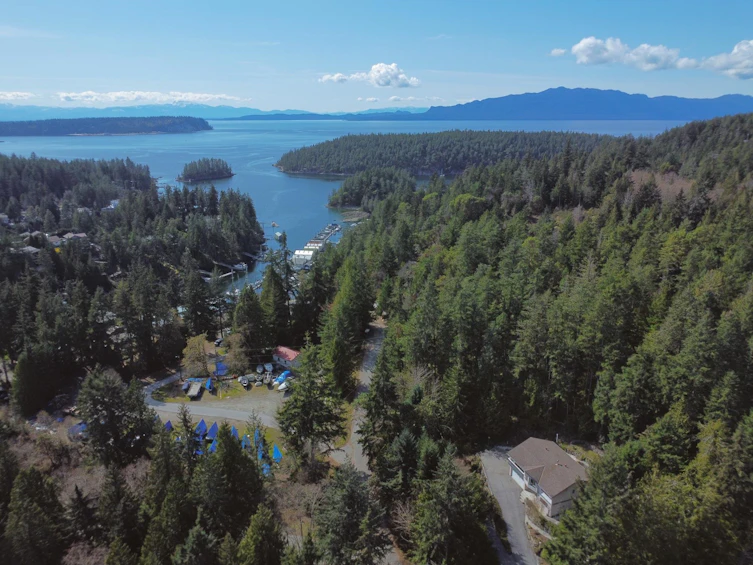 5549 Sans Souci Road, Halfmoon Bay, BC, V7Z 1B6 - 39