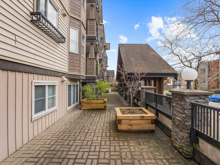 206-5488 198 Street, Langley, BC, V3A 1G2 - 26