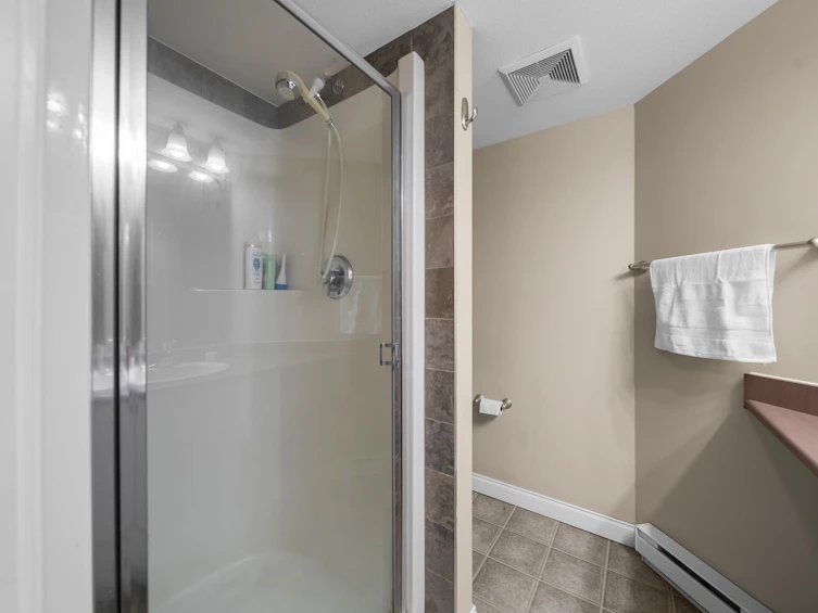 206-5488 198 Street, Langley, BC, V3A 1G2 - 19