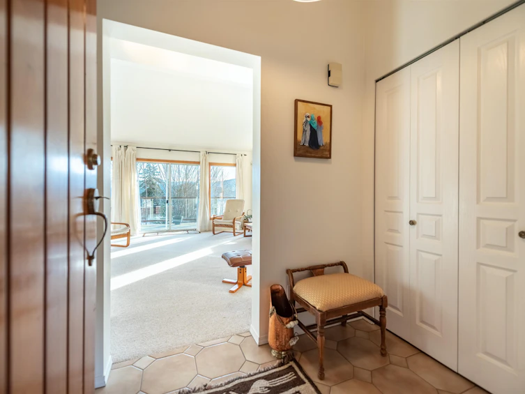 476 Abbs Road, Gibsons, BC, V0N 1V8 - 4