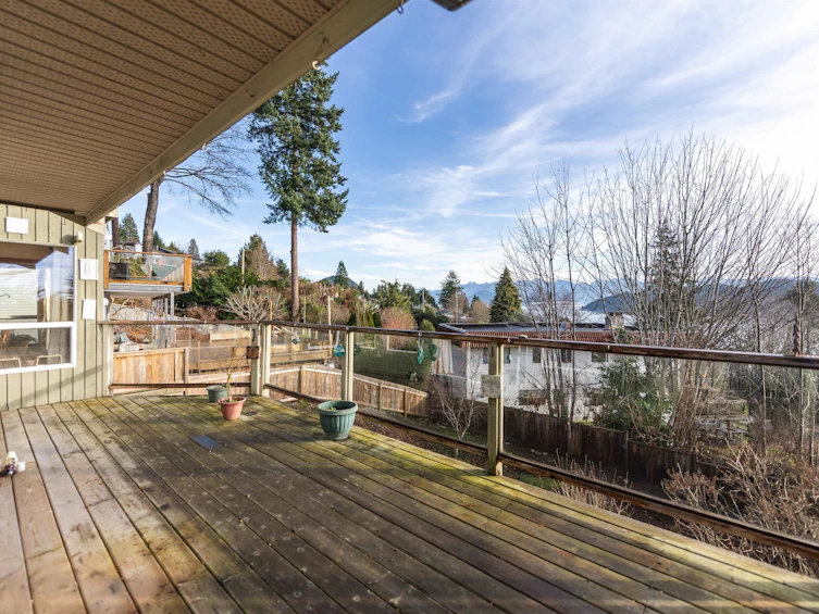 476 Abbs Road, Gibsons, BC, V0N 1V8 - 9