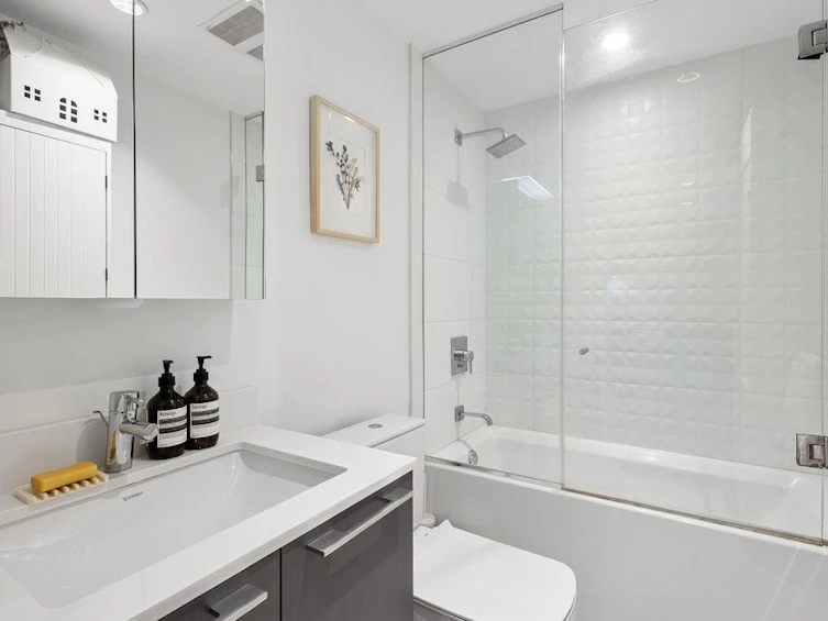 328-2220 Kingsway Street, Vancouver, BC, V5N 2T7 - 11