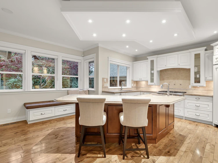 12856 20a Avenue, Surrey, BC, V4A 0A3 - 12
