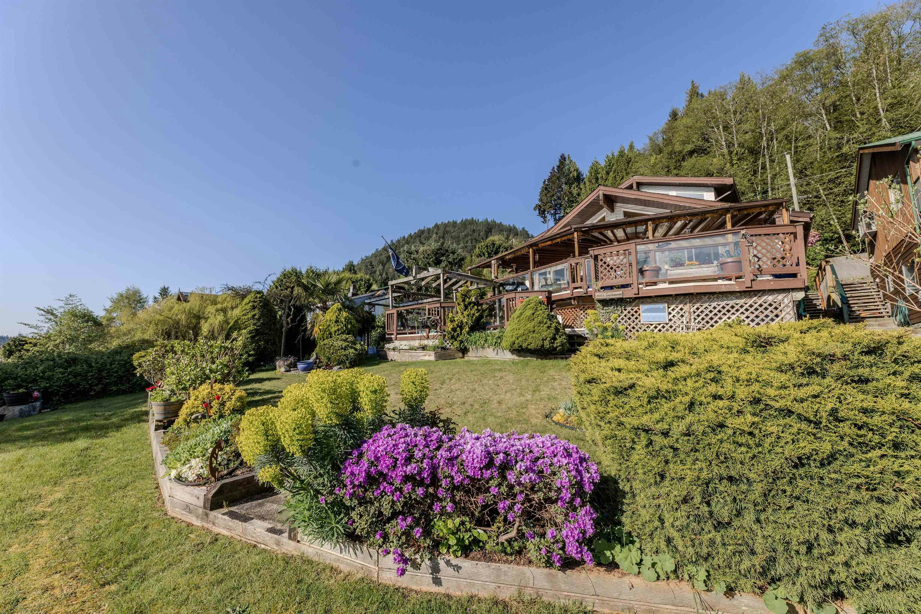 1162 Point Road, Gibsons, BC, V0N 1V1