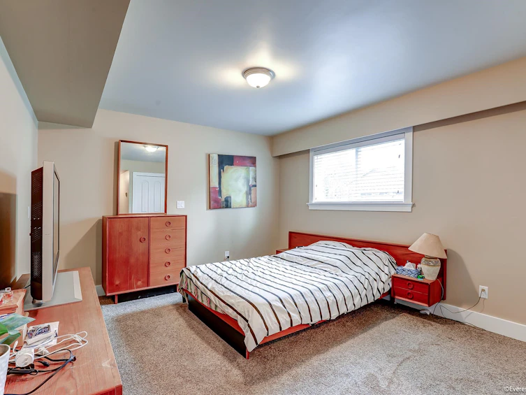 2064 156a Street, Surrey, BC, V4A 6S3 - 35