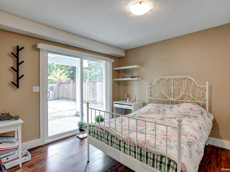 2064 156a Street, Surrey, BC, V4A 6S3 - 28