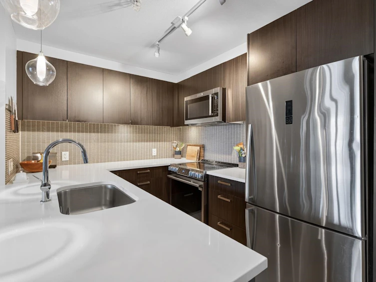 413-2477 Carolina Street, Vancouver, BC, V5T 0G8 - 9