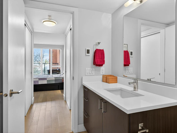413-2477 Carolina Street, Vancouver, BC, V5T 0G8 - 17