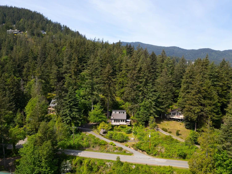 896 Taylor Road, Bowen Island, BC, V0N 1G1 - 32