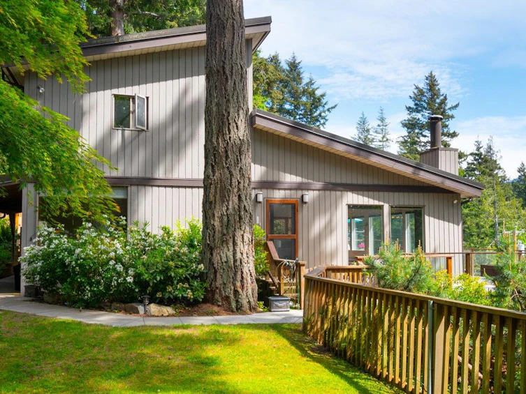 896 Taylor Road, Bowen Island, BC, V0N 1G1 - 3