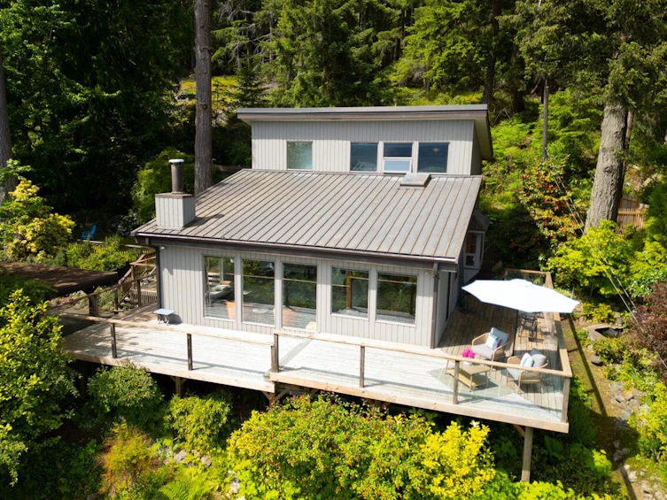 896 Taylor Road, Bowen Island, BC, V0N 1G1 - 2